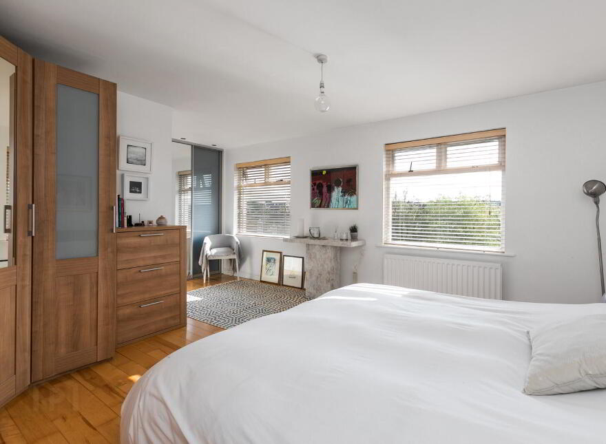 18 Croft Hill, Belfast, BT8 6GX