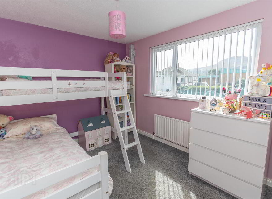 68 Dunwellan Park, Newcastle, BT33 0DD