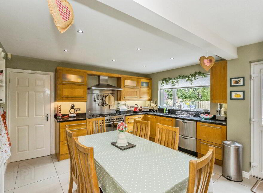 3 Orchard Gardens, Newtownards, BT23 7PB