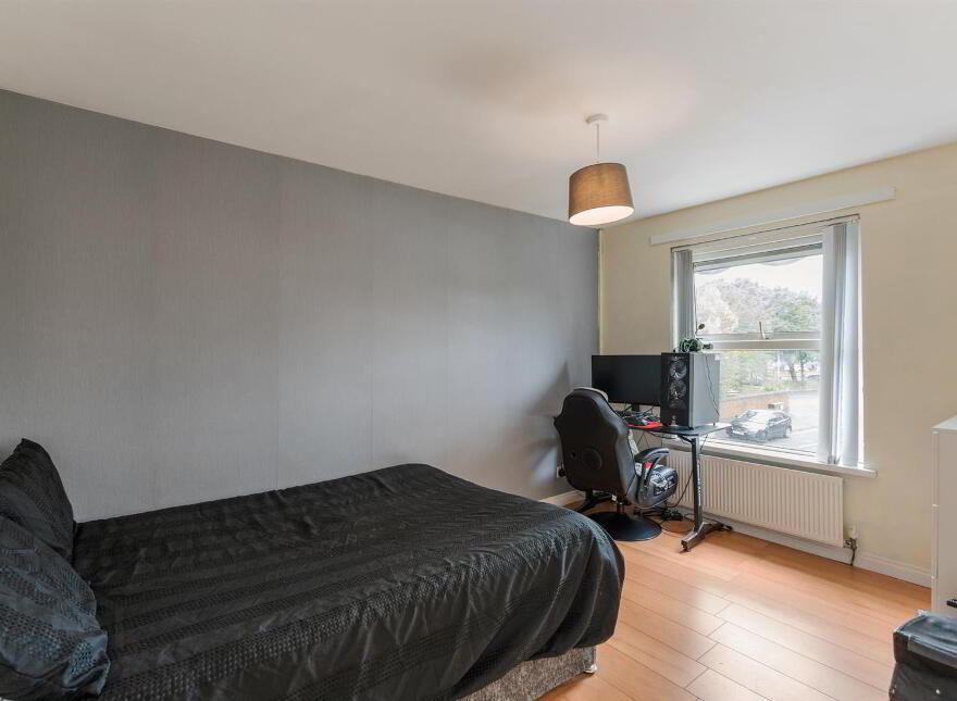 5 Finn Square, Belfast, BT13 2HU