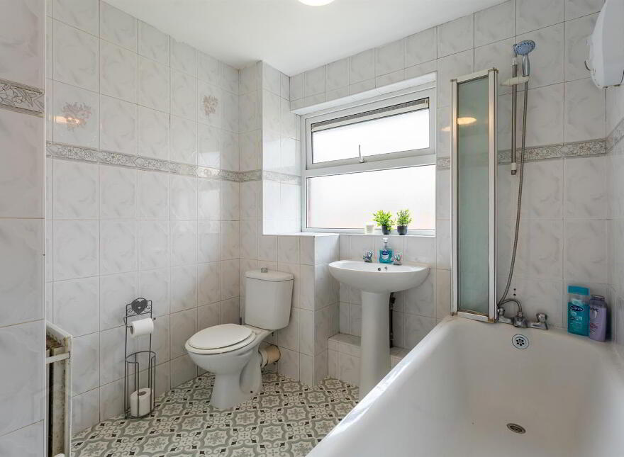 5 Finn Square, Belfast, BT13 2HU