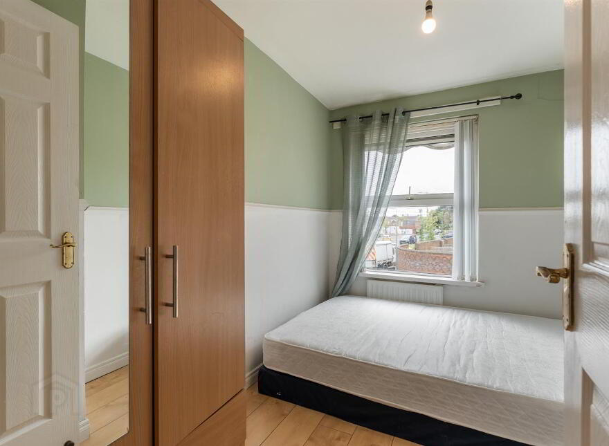 5 Finn Square, Belfast, BT13 2HU