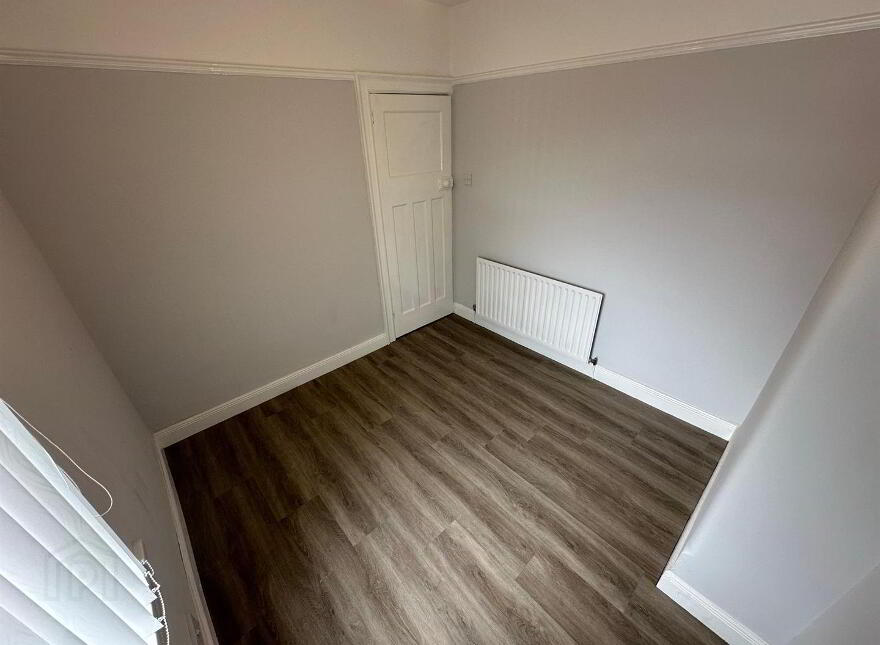 26 Rosapenna Drive, Cliftonville, Belfast, BT14 6GT