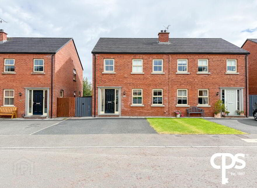 29 Oakview, Armagh, BT60 2FN