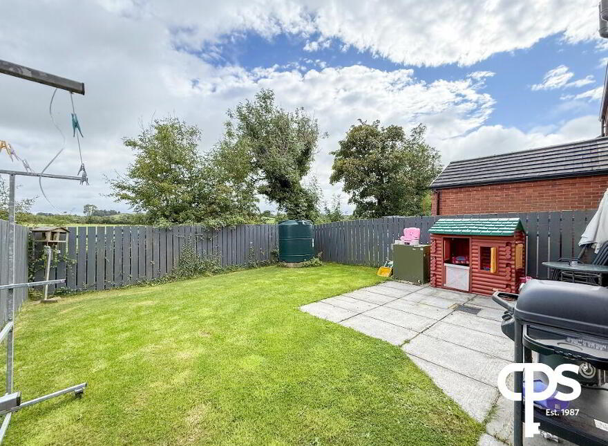 29 Oakview, Armagh, BT60 2FN
