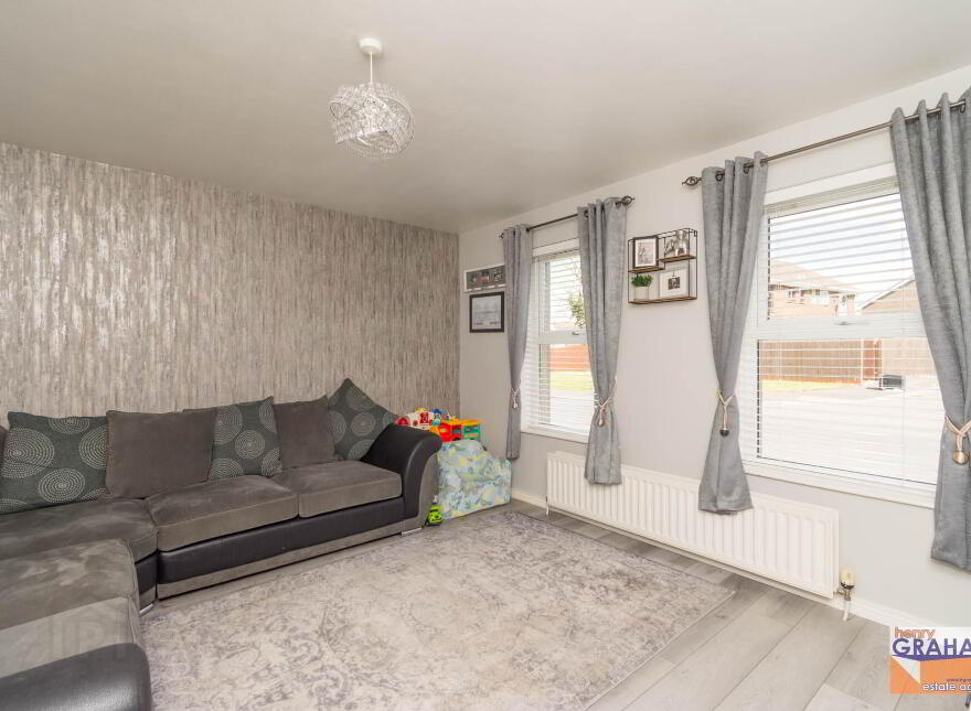 3 Rathvarna Heights, Lisburn, BT28 2WU