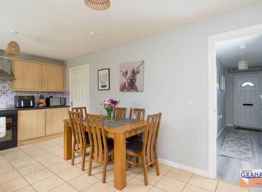 3 Rathvarna Heights, Lisburn, BT28 2WU