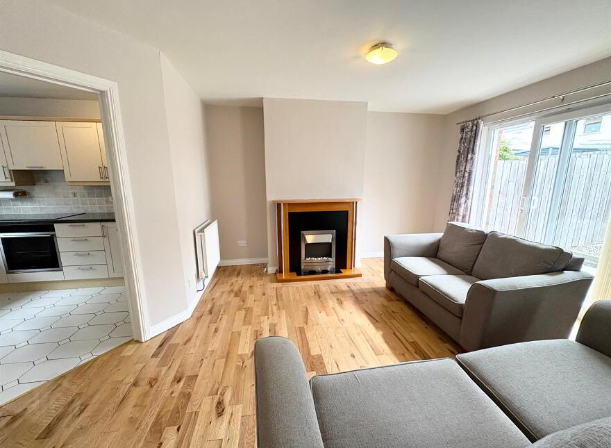 5 Stormont Court, Belfast, BT4 3LE