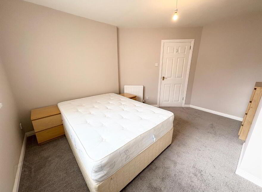 5 Stormont Court, Belfast, BT4 3LE