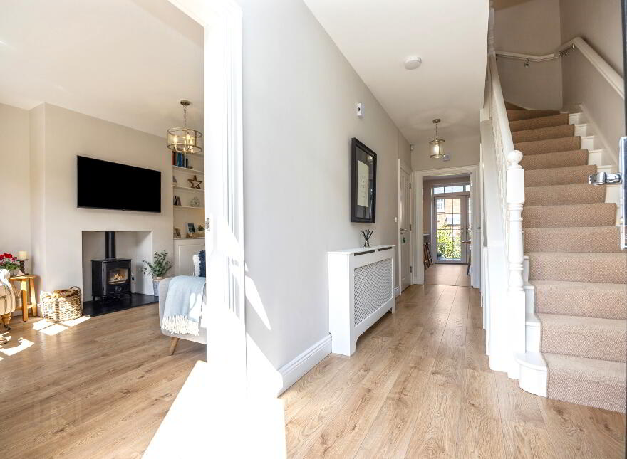 16 Governors Gate Demesne, Royal Hillsborough, BT26 6TU