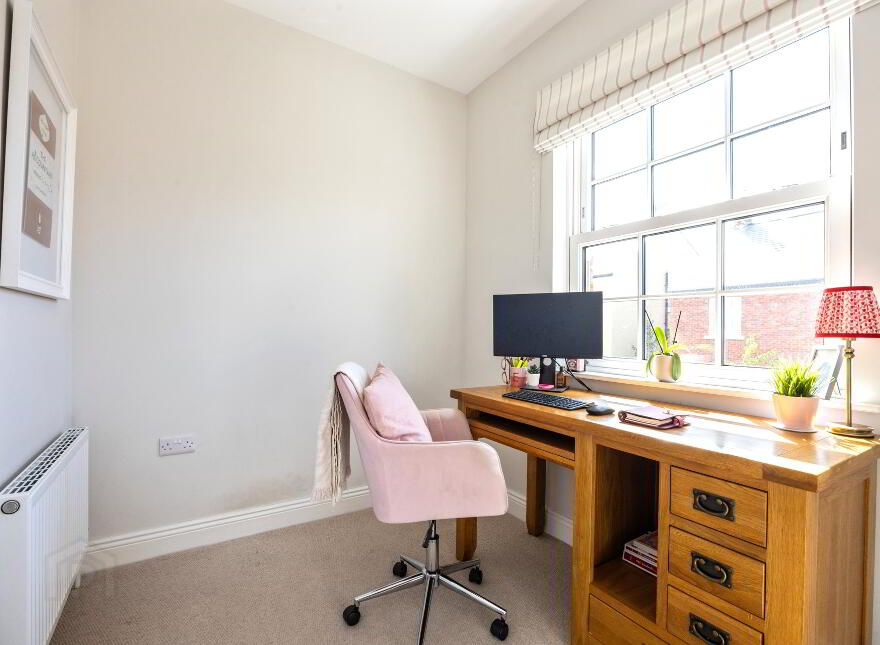16 Governors Gate Demesne, Royal Hillsborough, BT26 6TU