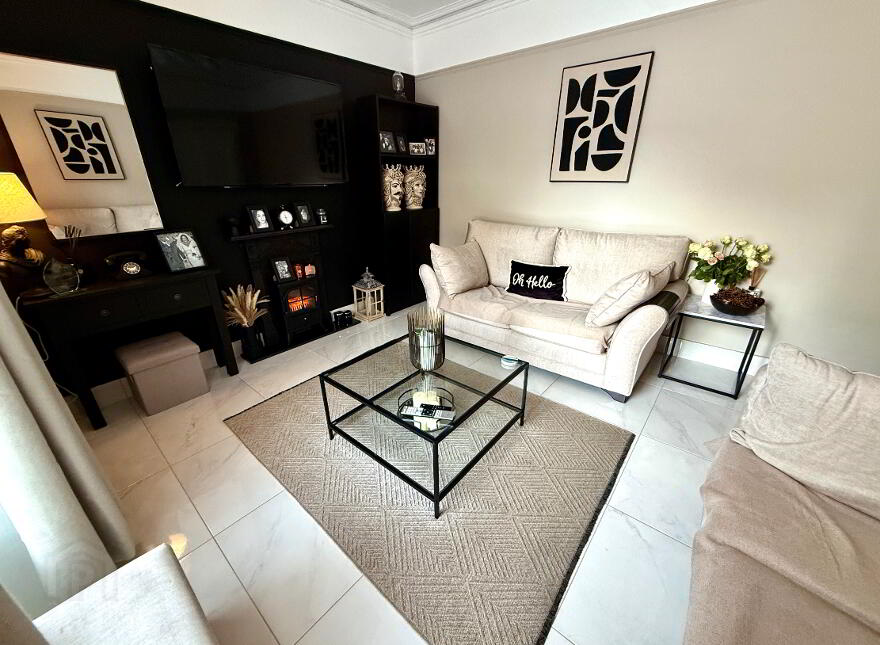 20 Marlborough Street, Derry, BT48 9AY
