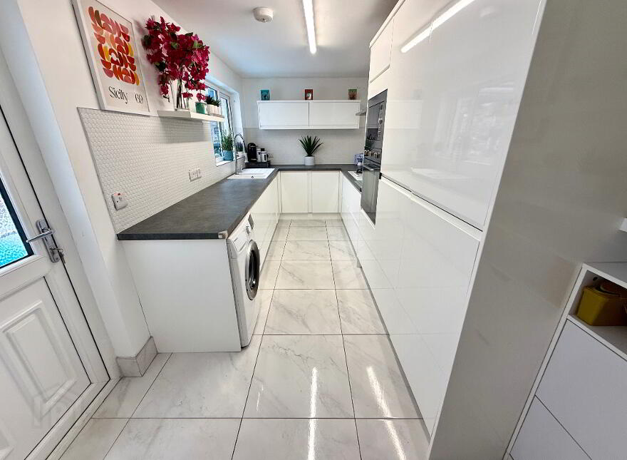 20 Marlborough Street, Derry, BT48 9AY
