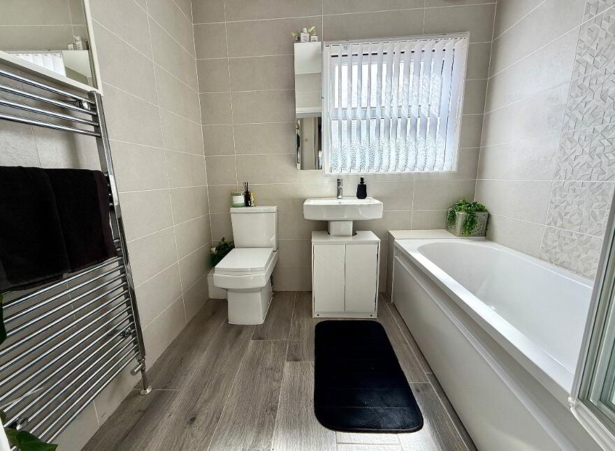 20 Marlborough Street, Derry, BT48 9AY