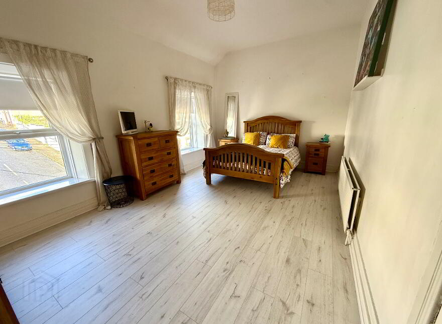 20 Marlborough Street, Derry, BT48 9AY