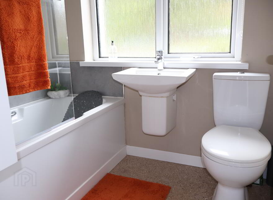15 Faughan View Park, Drumahoe, Waterside, L'Derry, BT47 2TA