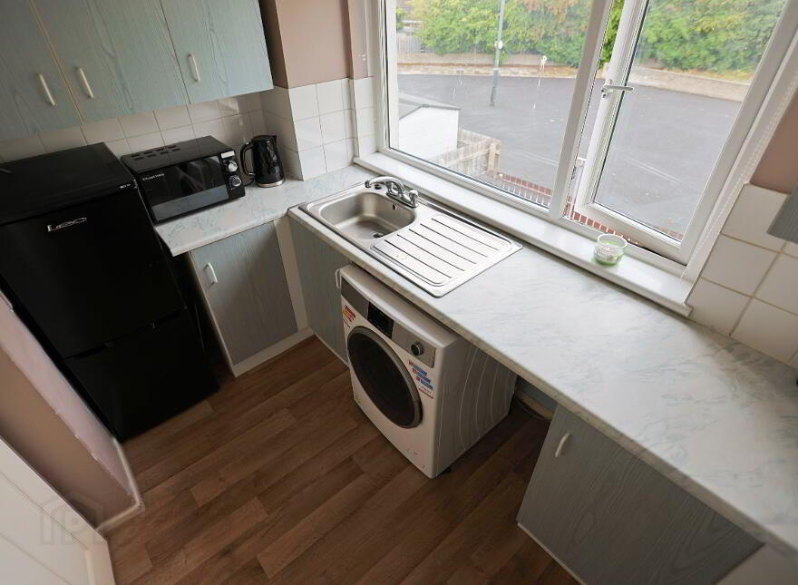 Unit B, 2 Tullyroan Gardens, Portadown, Craigavon, BT62 3TU