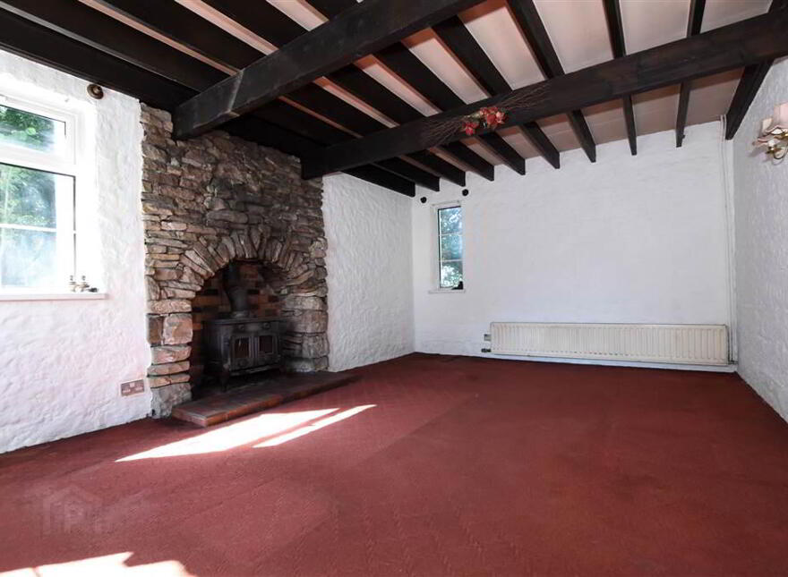 C House, Outbuildings Set On Six Acres, 10 Kilbright Road, Carrowdore, BT22 2HQ