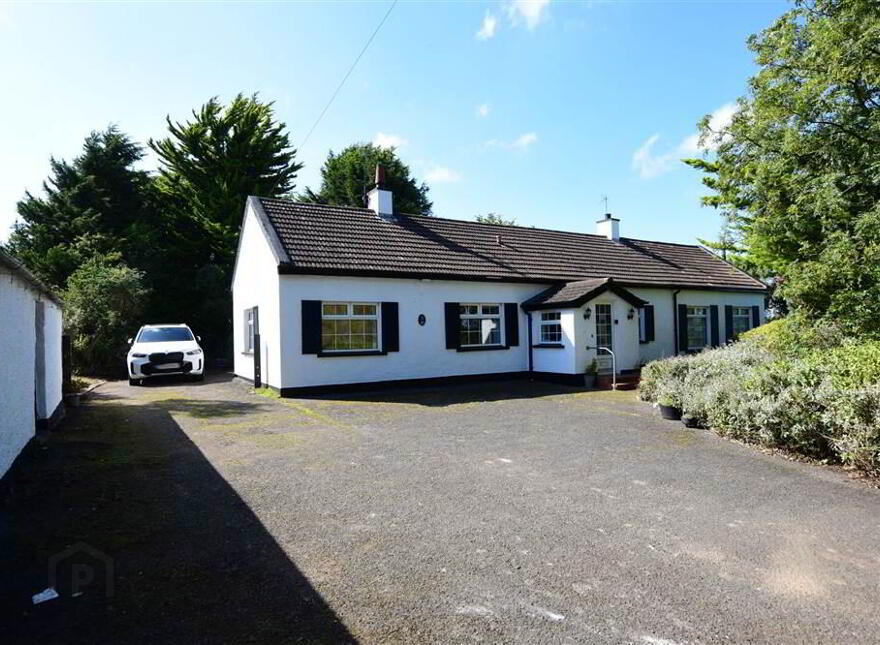 C House, Outbuildings Set On Six Acres, 10 Kilbright Road, Carrowdore, BT22 2HQ