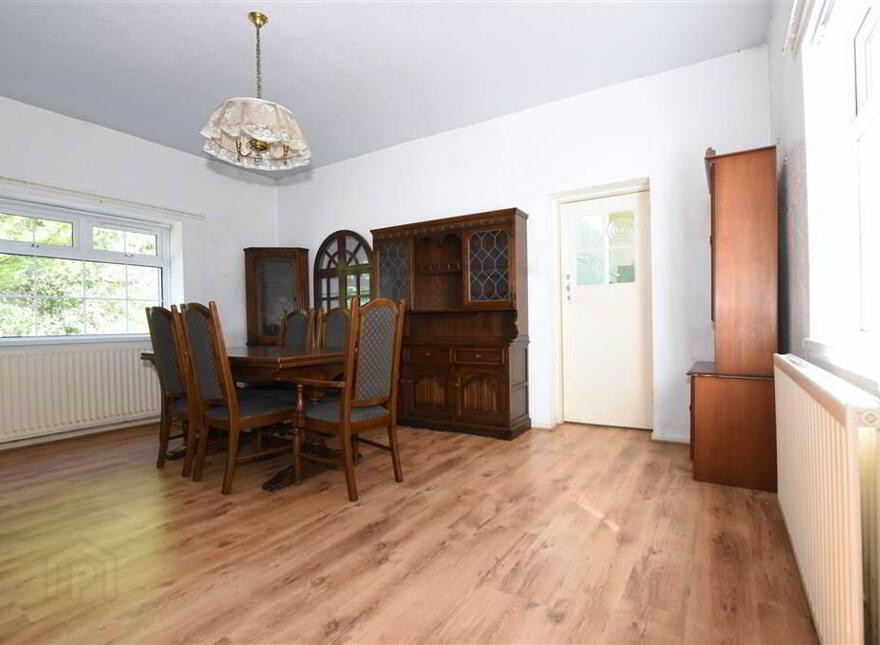 C House, Outbuildings Set On Six Acres, 10 Kilbright Road, Carrowdore, BT22 2HQ