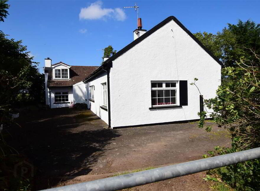 C House, Outbuildings Set On Six Acres, 10 Kilbright Road, Carrowdore, BT22 2HQ