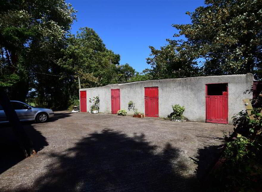C House, Outbuildings Set On Six Acres, 10 Kilbright Road, Carrowdore, BT22 2HQ
