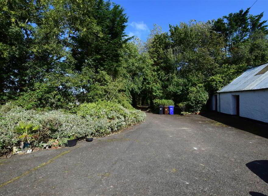 C House, Outbuildings Set On Six Acres, 10 Kilbright Road, Carrowdore, BT22 2HQ