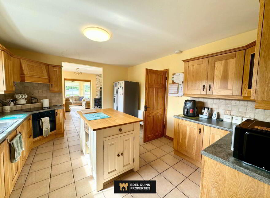 The Derries, Ballintra, F94AT18