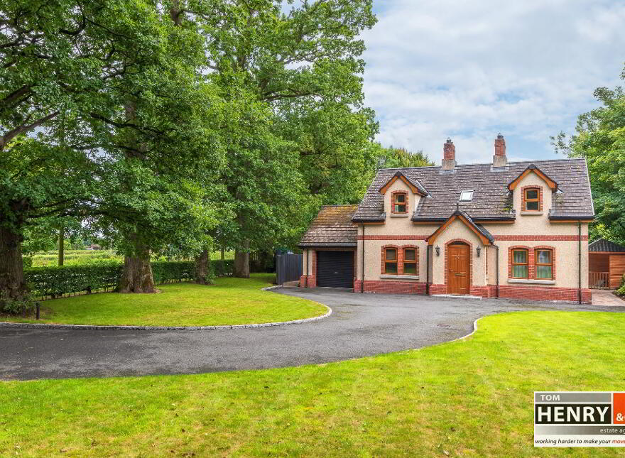 1 Old Moy Road, Dungannon, BT71 6PS
