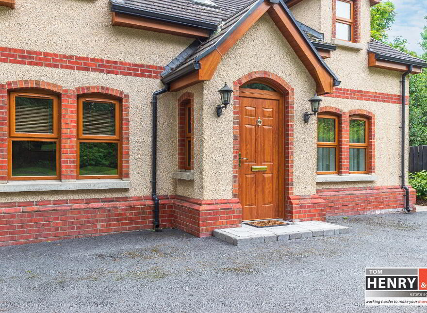 1 Old Moy Road, Dungannon, BT71 6PS