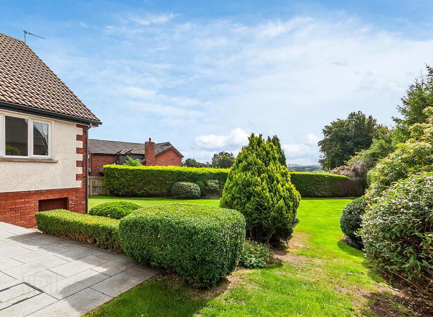 16 The Chase, Parkgate, Ballyclare, BT39 0JT