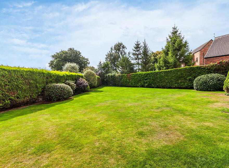 16 The Chase, Parkgate, Ballyclare, BT39 0JT