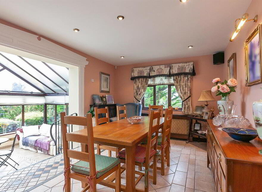 25 Eskylane Road, Antrim, BT41 2LL