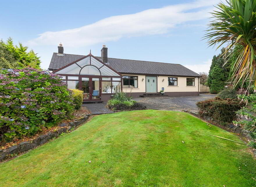 25 Eskylane Road, Antrim, BT41 2LL