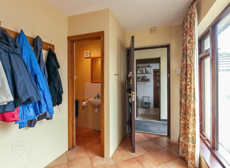 25 Eskylane Road, Antrim, BT41 2LL
