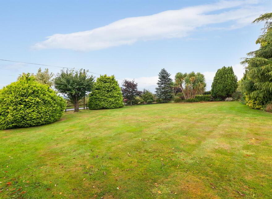 25 Eskylane Road, Antrim, BT41 2LL