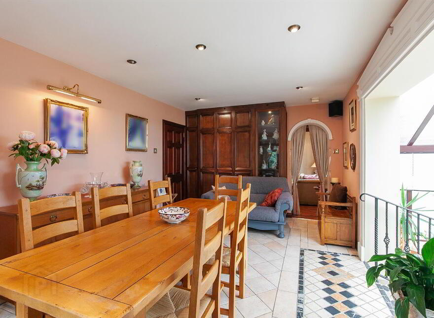 25 Eskylane Road, Antrim, BT41 2LL