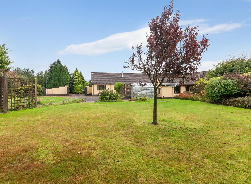 25 Eskylane Road, Antrim, BT41 2LL