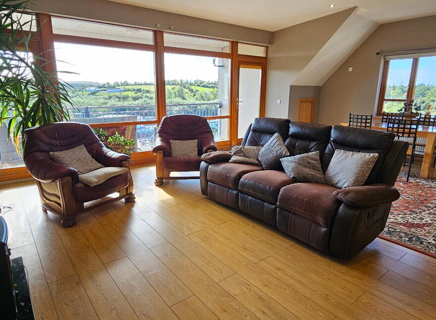 Apartment 51 The Waterfront, Leitrim Village, N41H398