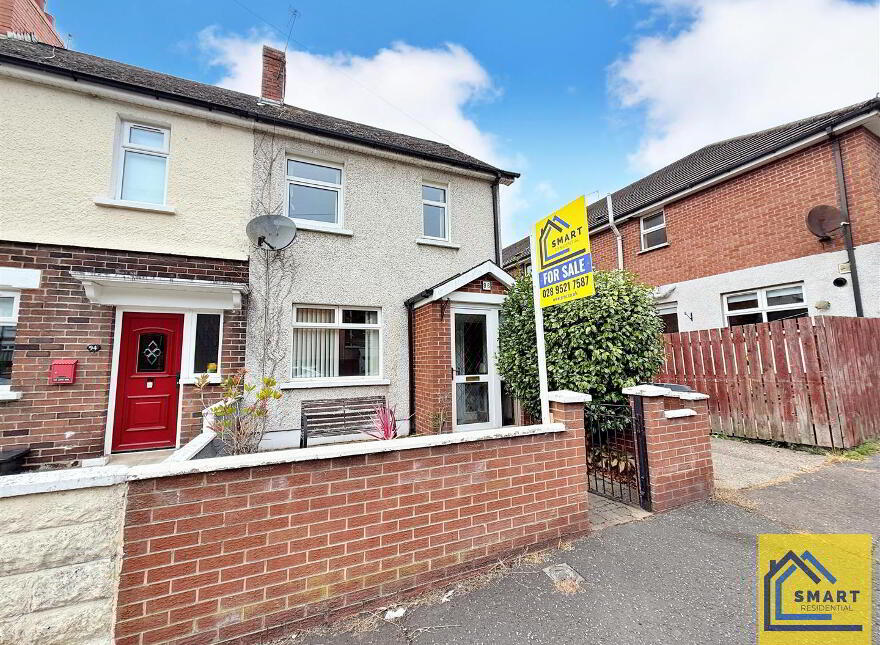 96 Strandburn Drive, Belfast, BT4 1NB photo