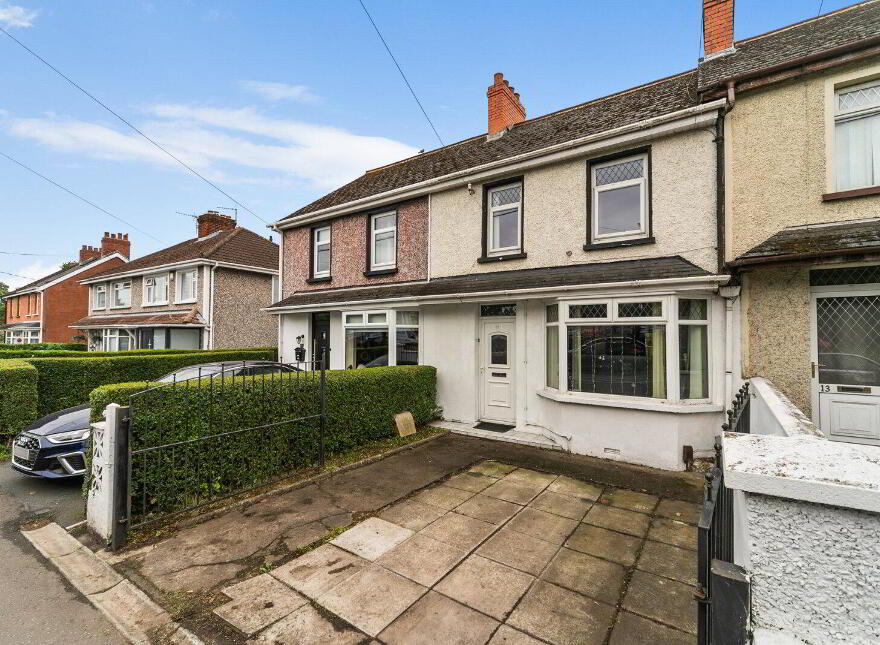 11 Warren Park, Lisburn, BT28 1LW