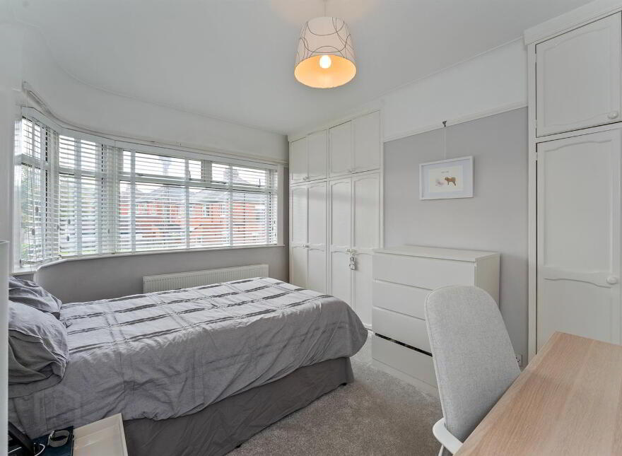46 Knockbreda Park, Rosetta, Belfast, BT6 0HF
