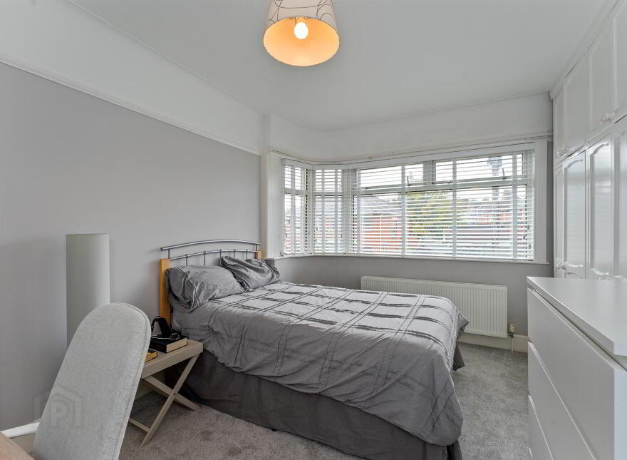 46 Knockbreda Park, Rosetta, Belfast, BT6 0HF