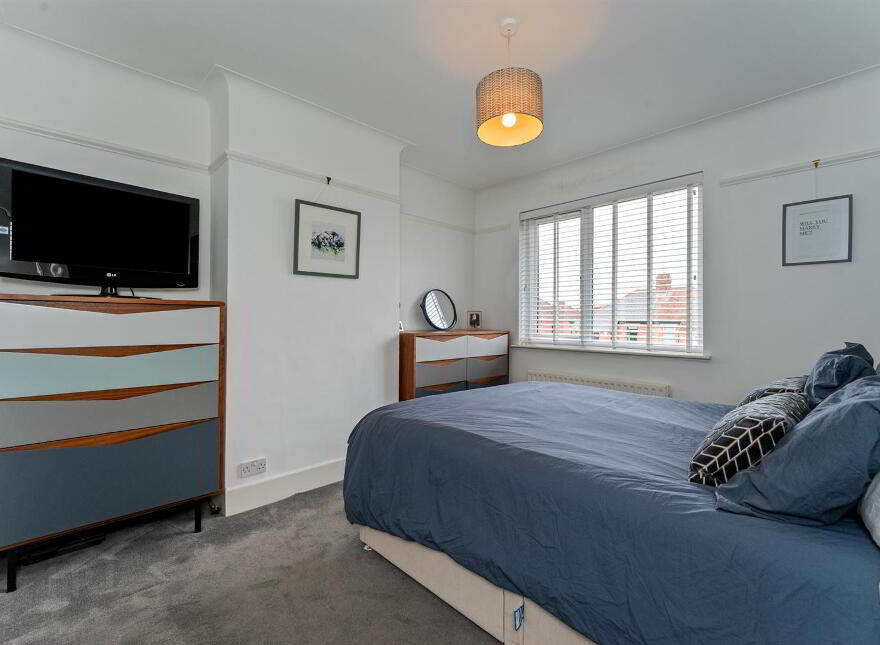 46 Knockbreda Park, Rosetta, Belfast, BT6 0HF