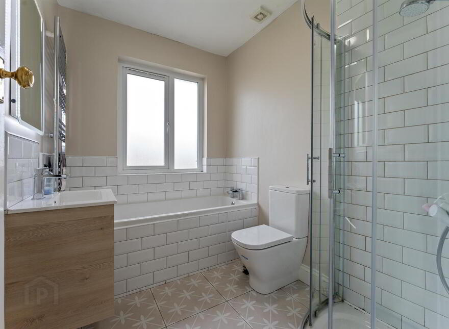 46 Knockbreda Park, Rosetta, Belfast, BT6 0HF
