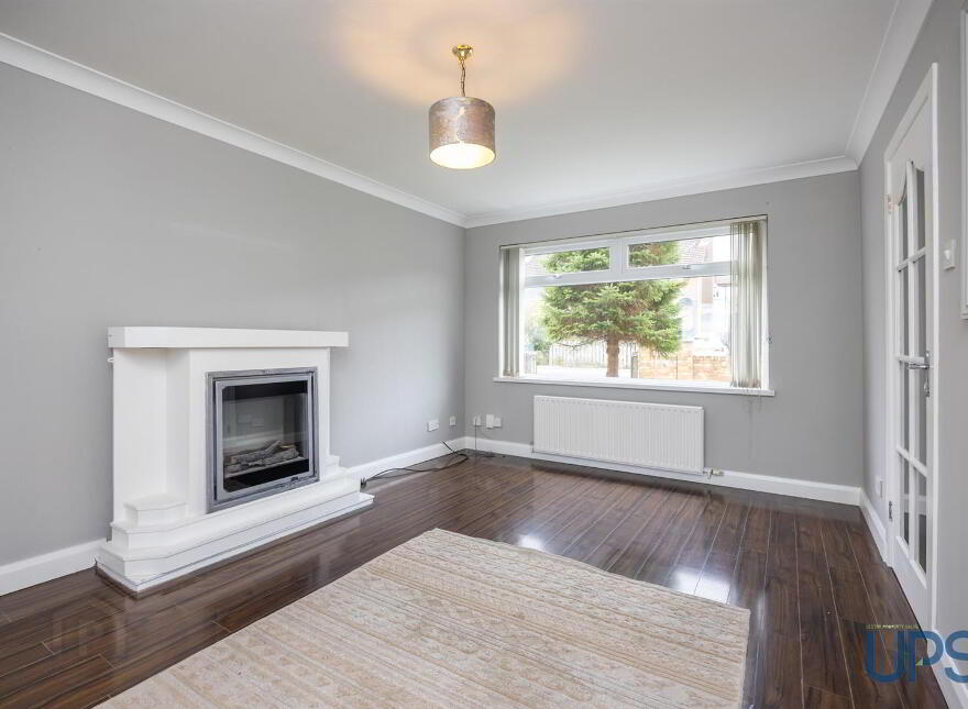 8 Hillhead Heights, Stewartstown Road, Belfast, BT11 9FN