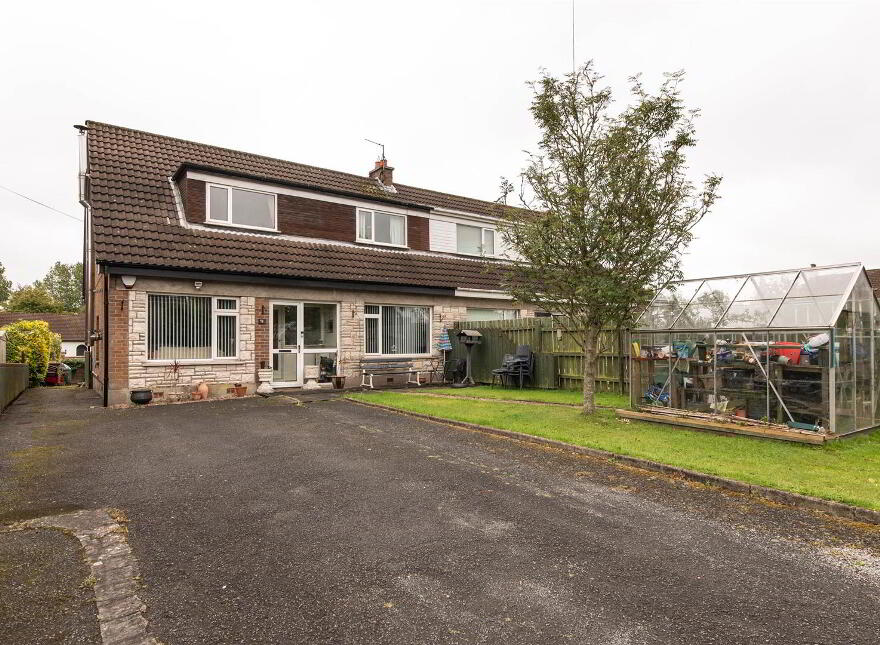 3 Ashley Park, Carryduff, Belfast, BT8 8DX