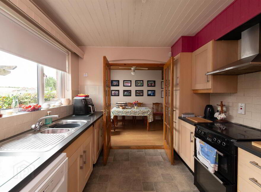 3 Ashley Park, Carryduff, Belfast, BT8 8DX