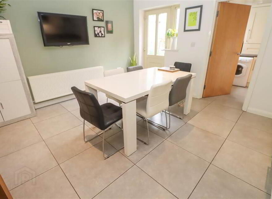 21 Gransha Wood, Dundonald, Belfast, BT16 2FG