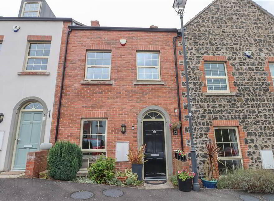 21 Gransha Wood, Dundonald, Belfast, BT16 2FG